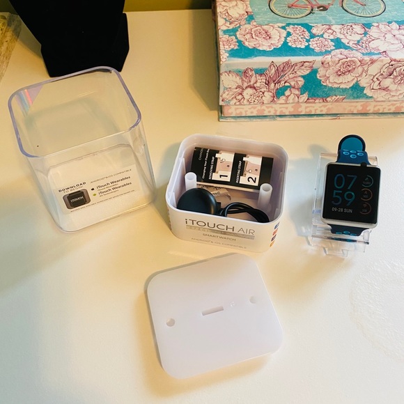 iTouch Air Other - DONATED iTouch Air Smartwatch